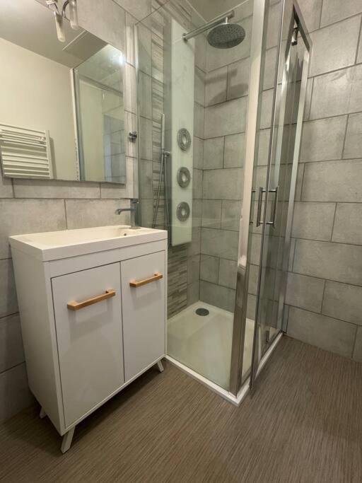 Christelle Apartman Romilly-sur-Seine Kültér fotó